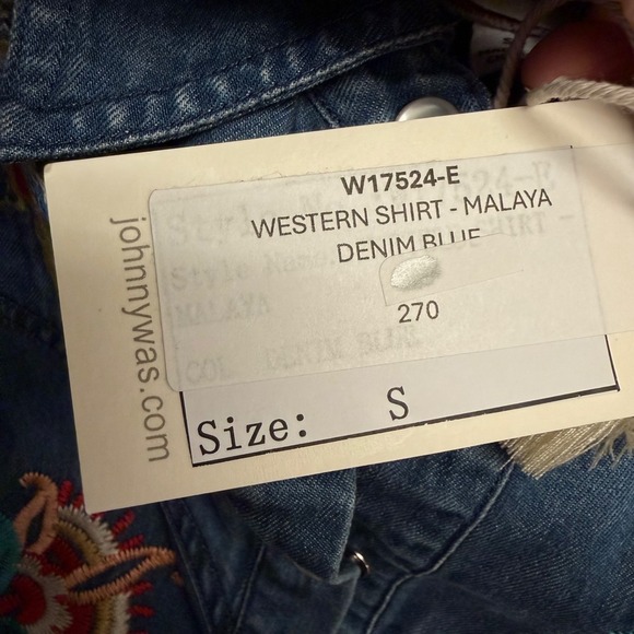 JOHNNY WAS Embroidered Western Denim Shirt Floral Blue Birds Pearl Snap S - Picture 10 of 12